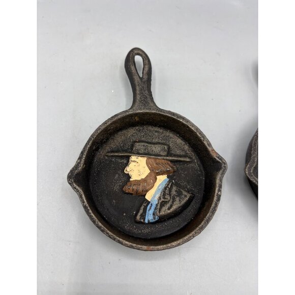 Vtg Mini Cast Iron Skillets Hand Painted Amish Decor 2 Pc Set - Picture 2 of 6
